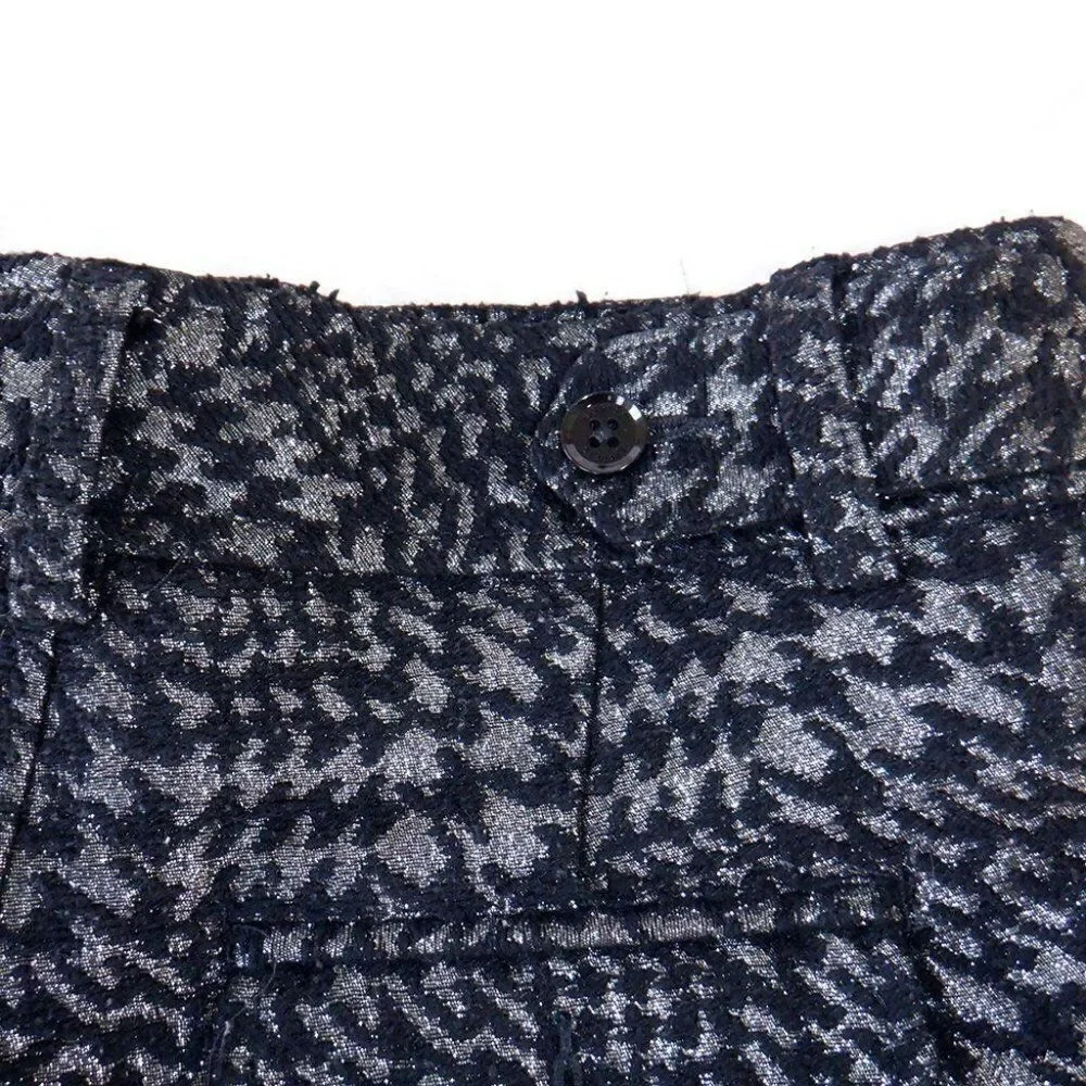 Express wool black/gold dressy shorts